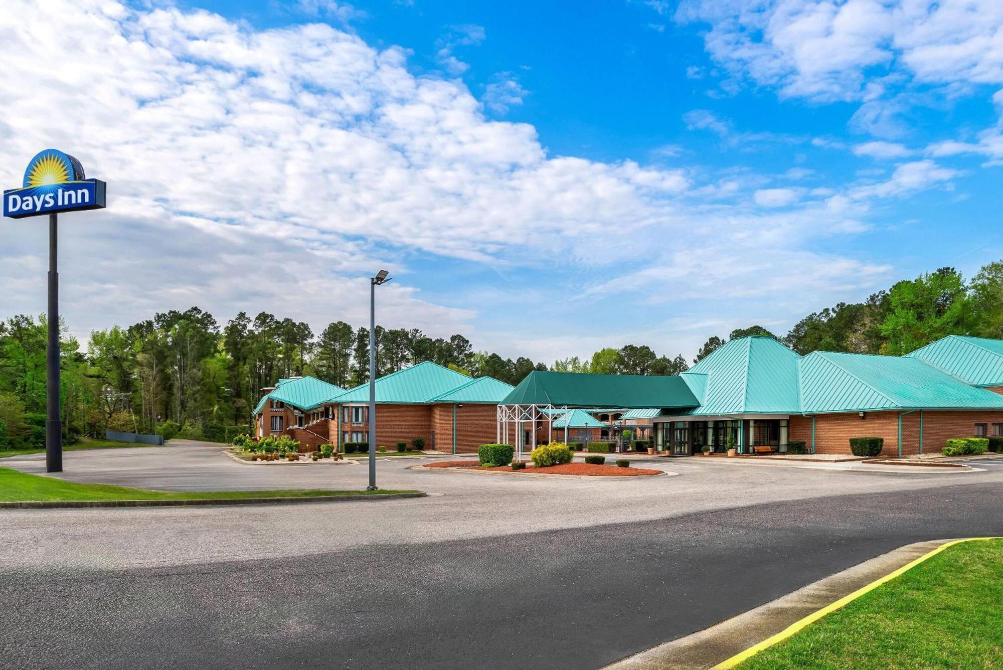 Days Inn By Wyndham Petersburg/South Fort Lee Luaran gambar